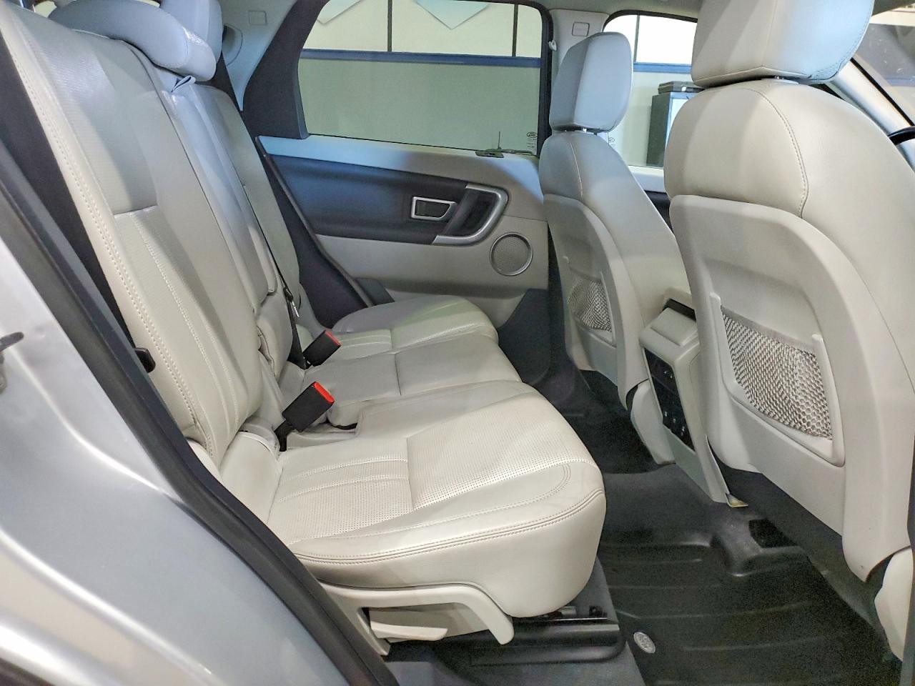 2017 Land Rover Discovery Sport Hse - zdjęcie 11