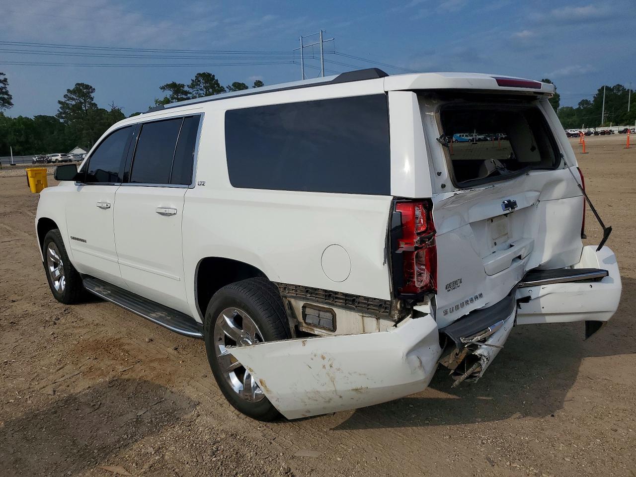 2016 Chevrolet Suburban C1500 Ltz - zdjęcie 2