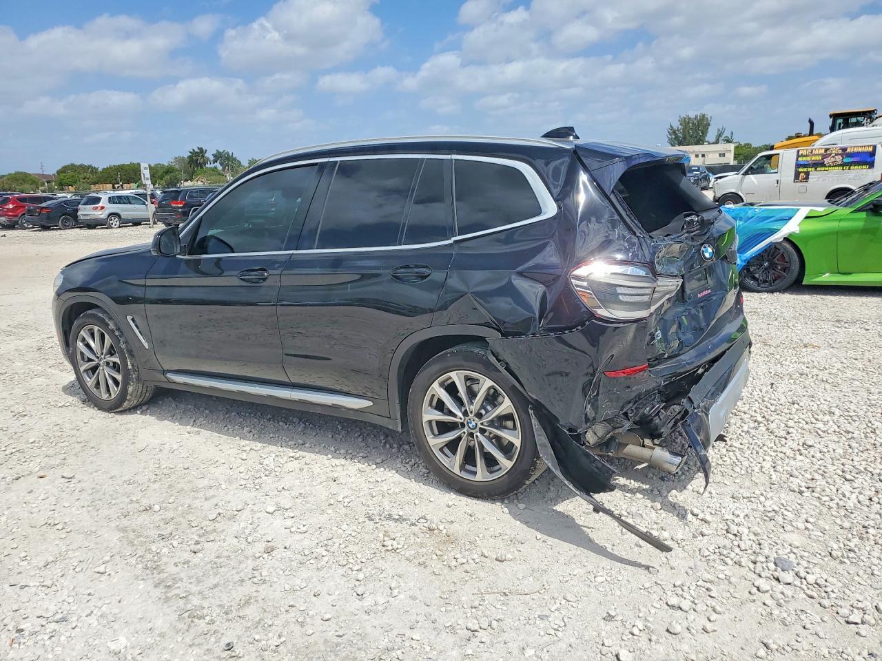 2019 BMW X3 xDrive30I - zdjęcie 2