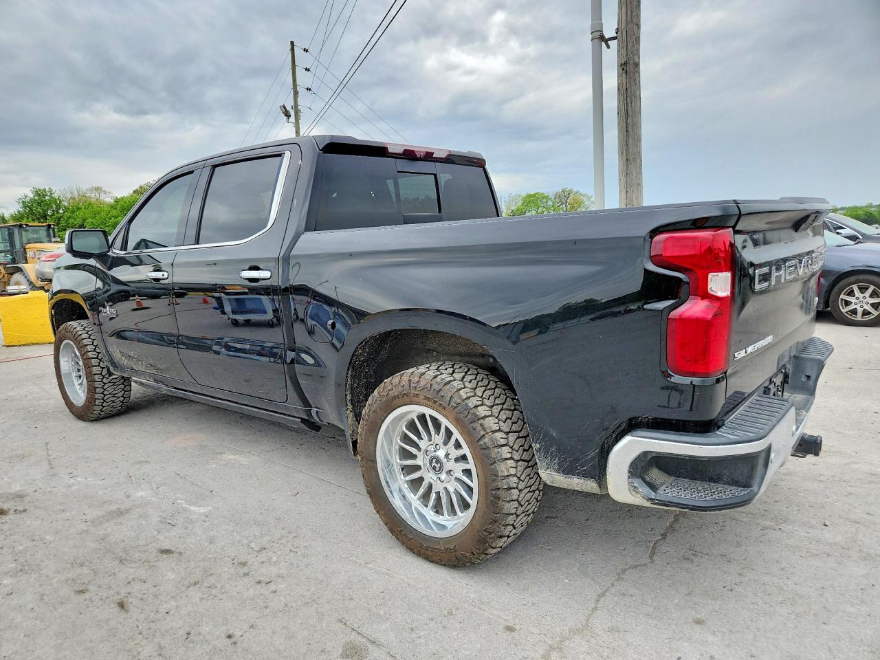 2022 Chevrolet Silverado Ltd K1500 Ltz - zdjęcie 2