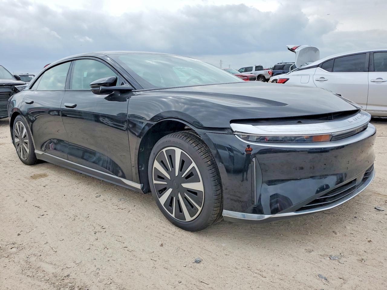 2026 Lucid Motors Air Pure - zdjęcie 4