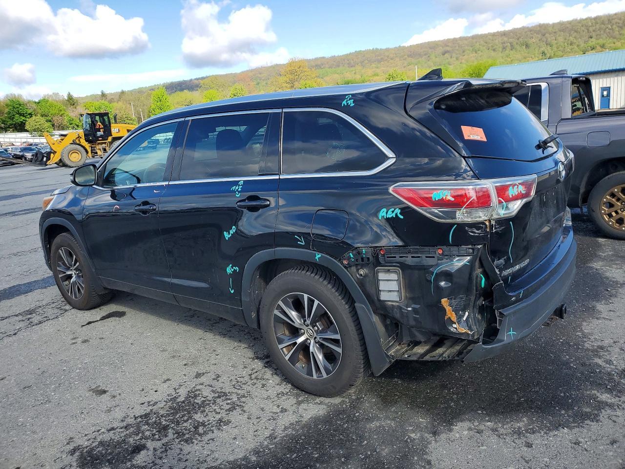 2016 Toyota Highlander Xle - zdjęcie 2