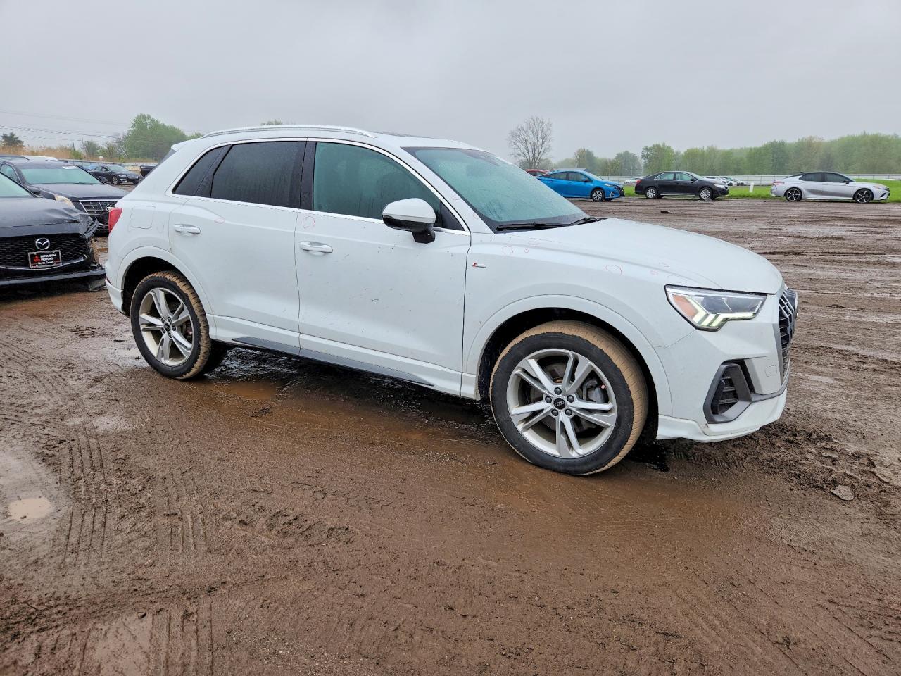 2024 Audi Q3 Premium Plus S Line 45 - zdjęcie 4