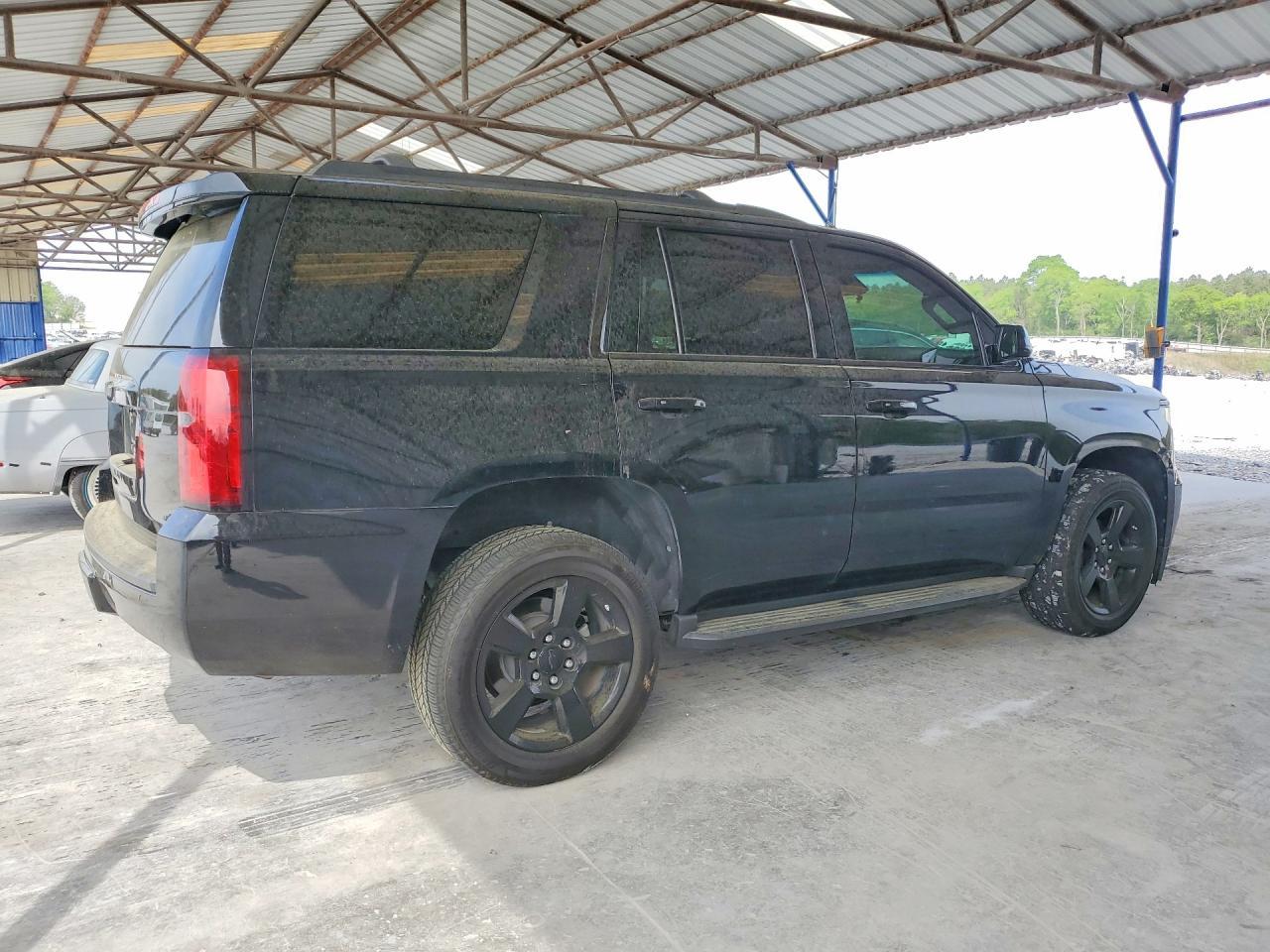 2017 Chevrolet Tahoe C1500 Lt - zdjęcie 3