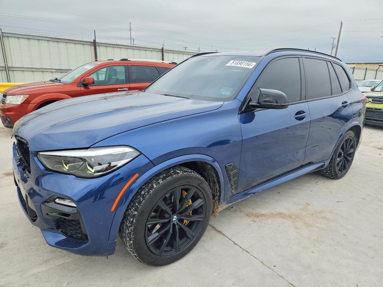 2019 BMW X5 xDrive50I - zdjęcie główne