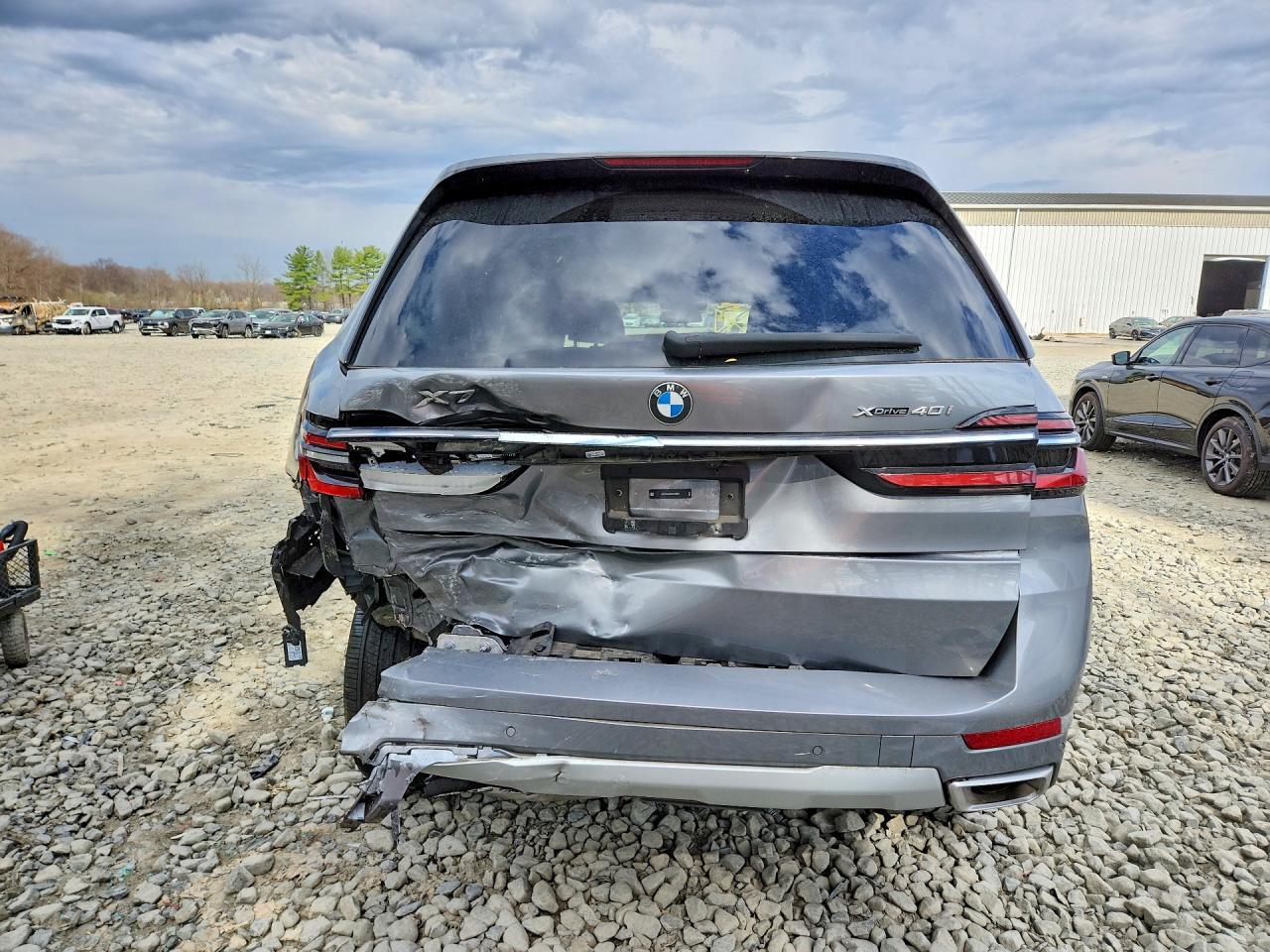 2024 BMW X7 xDrive40I - zdjęcie 6