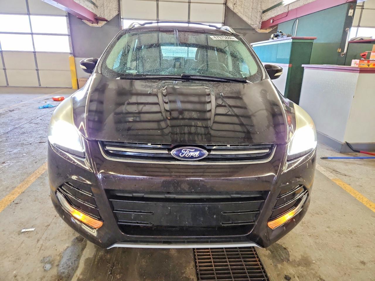 2013 Ford Escape Titanium - zdjęcie 5