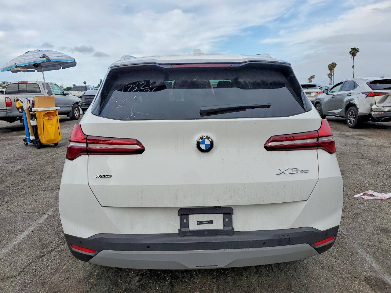 2025 BMW X3 30 xDrive - zdjęcie 6