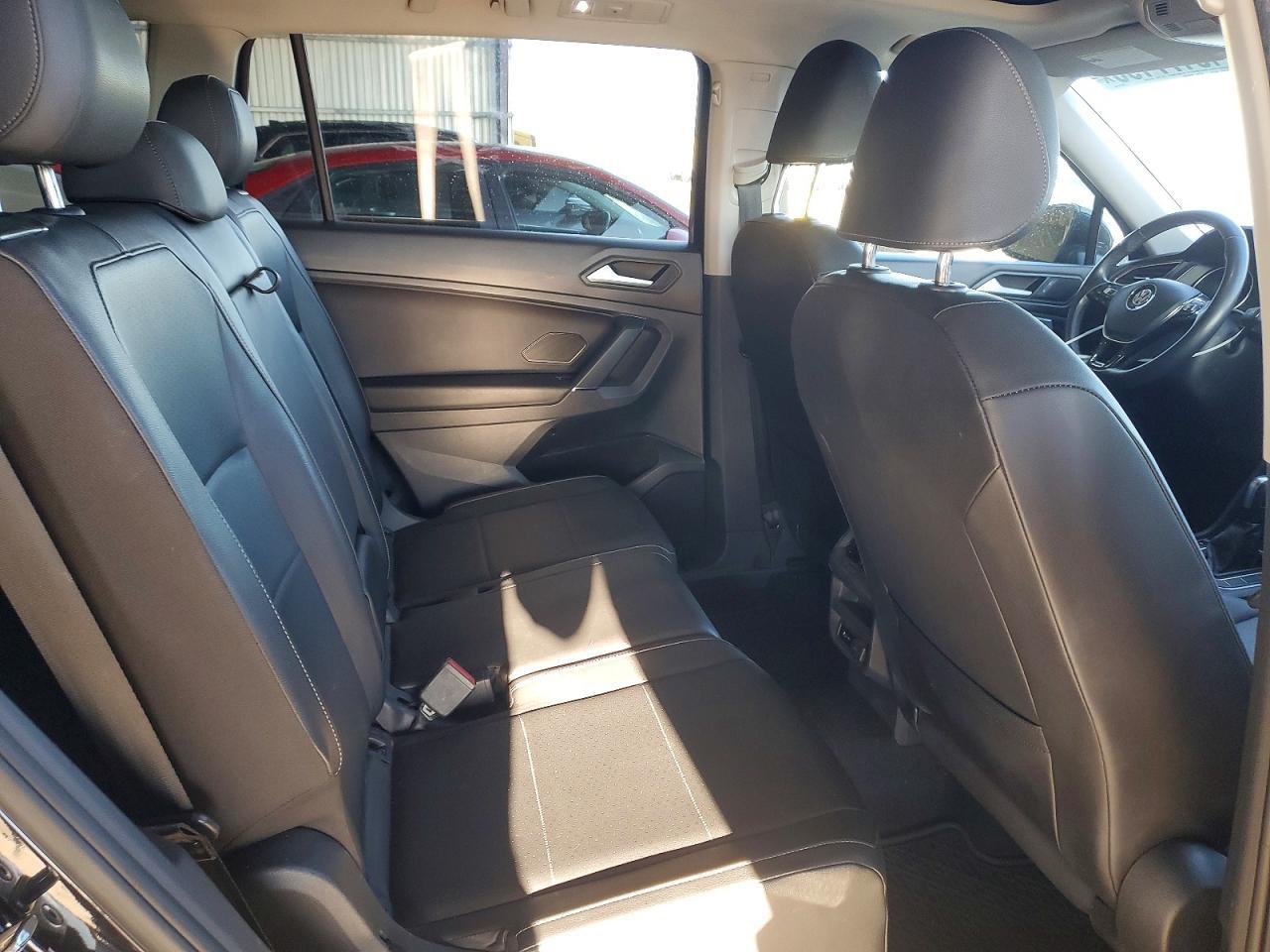 2020 Volkswagen Tiguan Se - zdjęcie 11