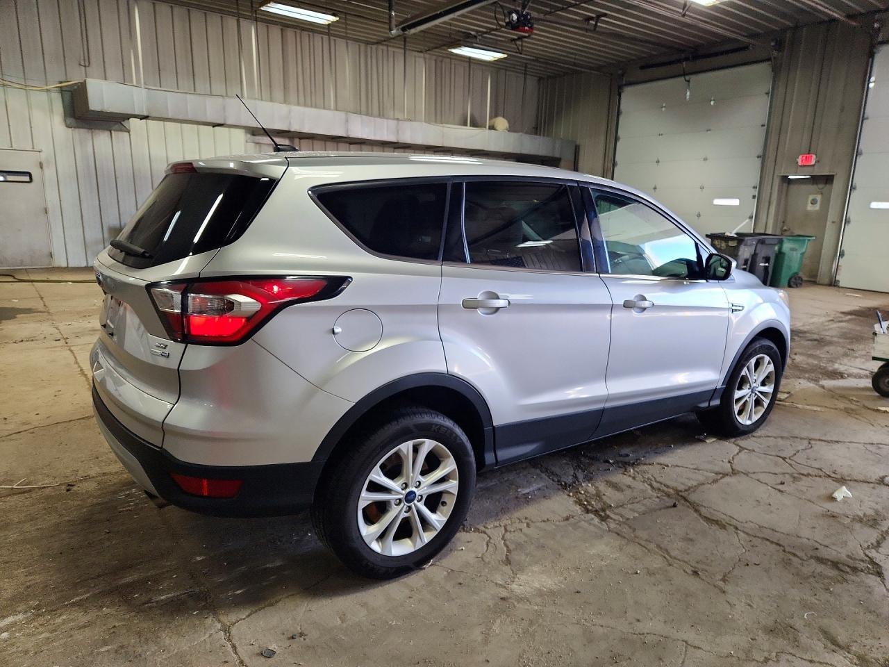 2017 Ford Escape Se - zdjęcie 3