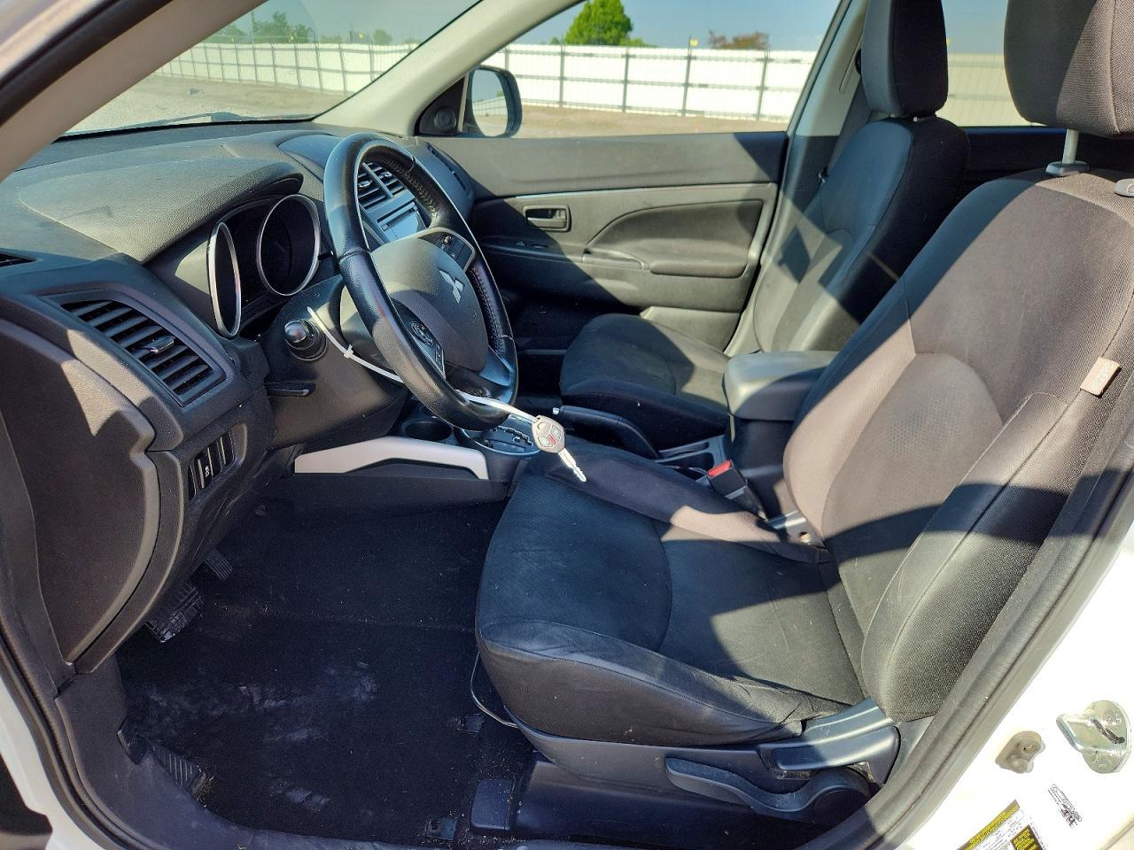 2014 Mits Outlander - zdjęcie 7