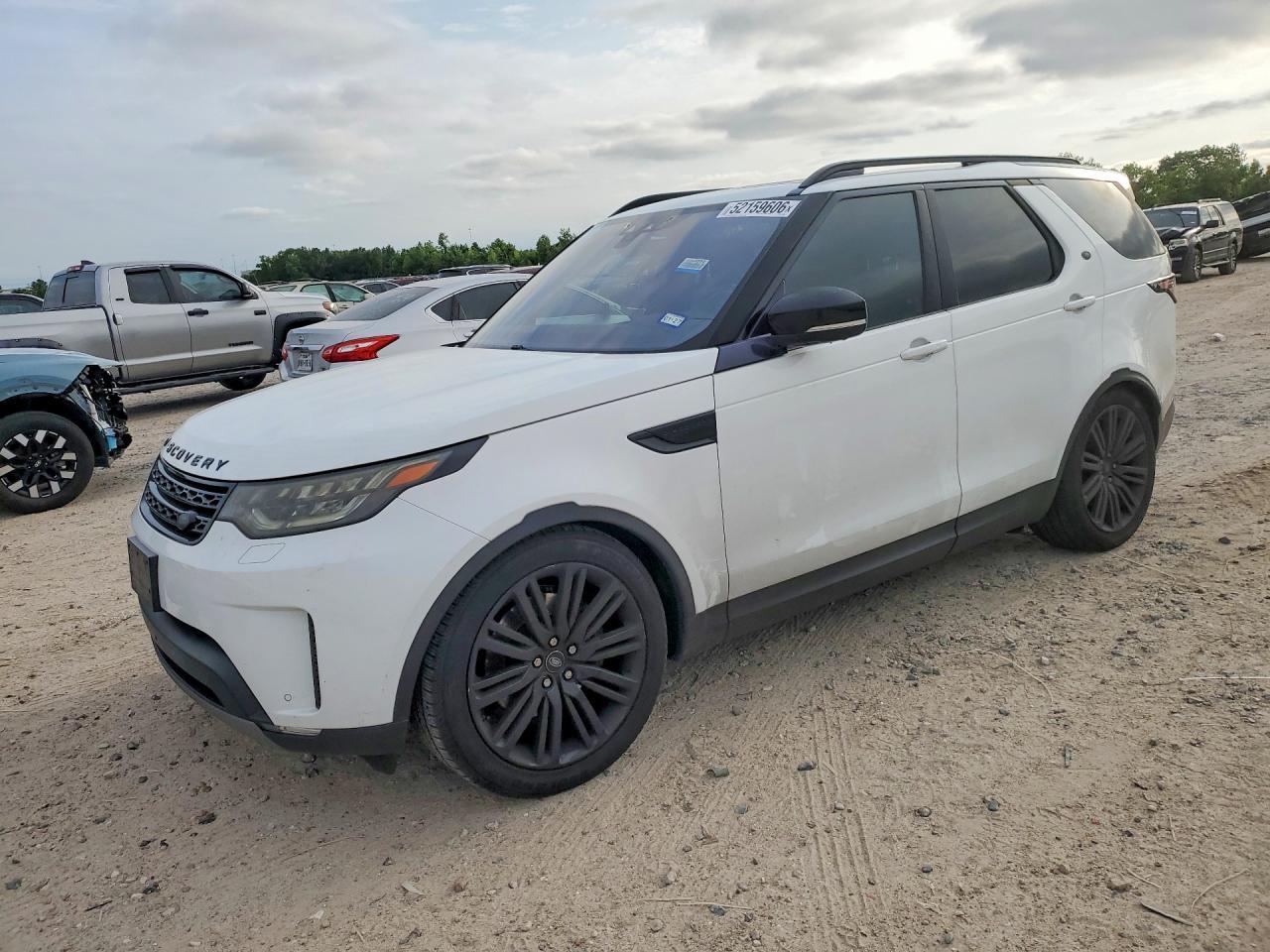 2017 Land Rover Discovery Hse - zdjęcie główne