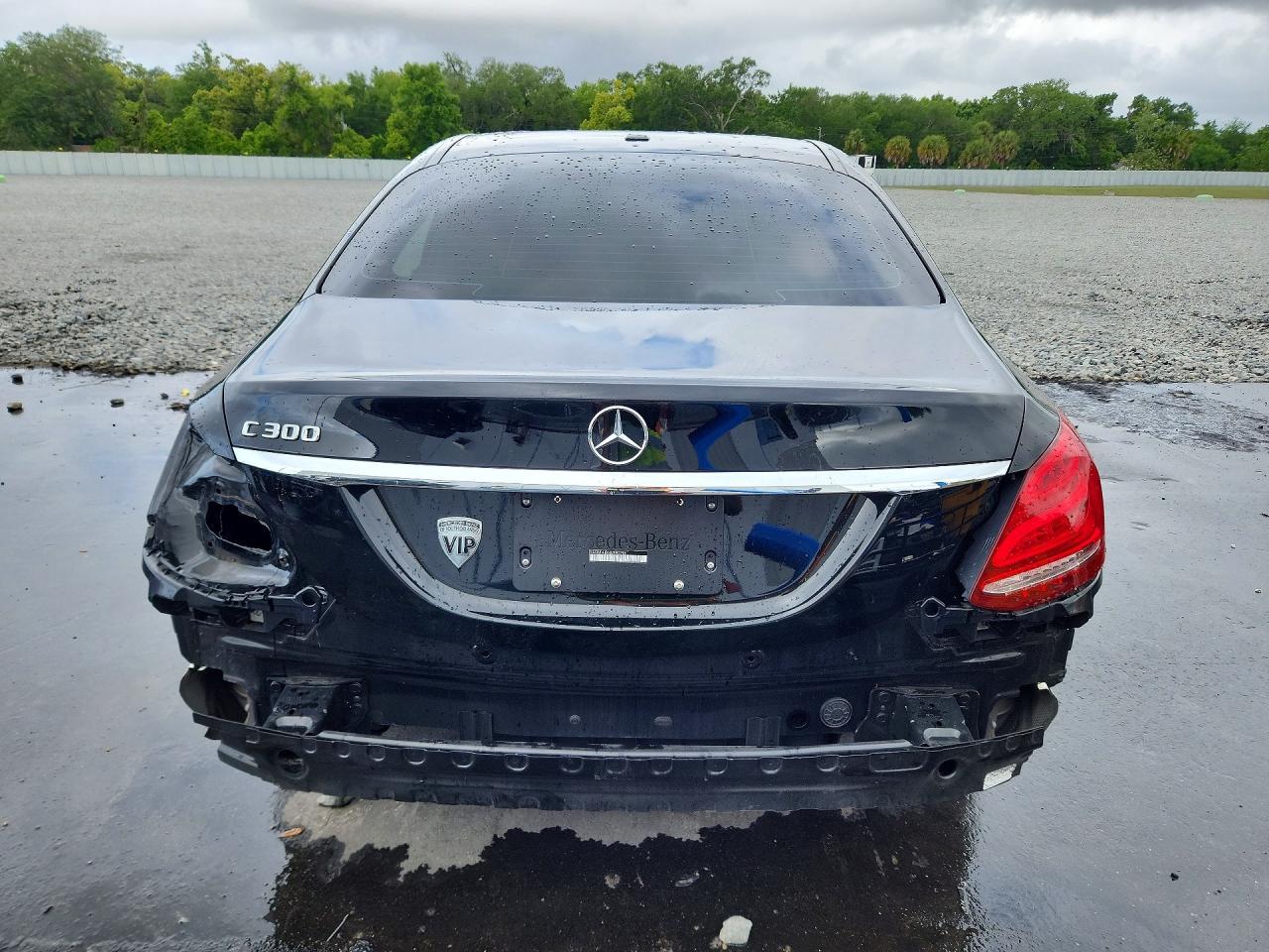 2018 Mercedes-Benz C 300 - zdjęcie 6