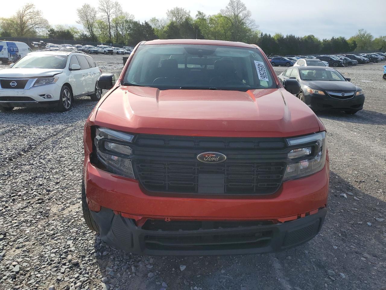 2024 Ford Maverick Lariat - zdjęcie 5