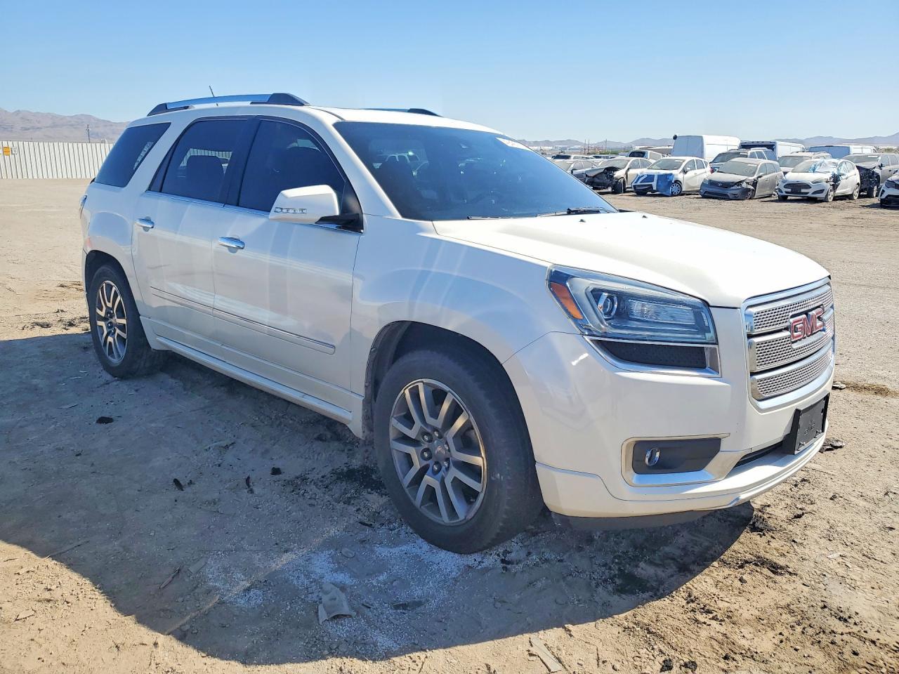 2014 GMC Acadia Denali - zdjęcie 4