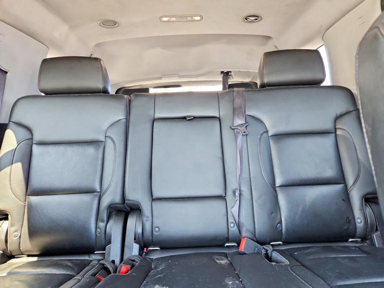2016 Chevrolet Tahoe C1500 Lt - zdjęcie 10