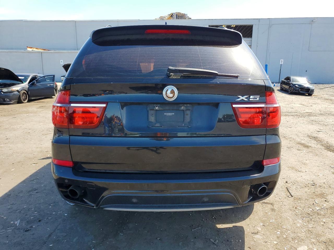 2013 BMW X5 xDrive35I - zdjęcie 6