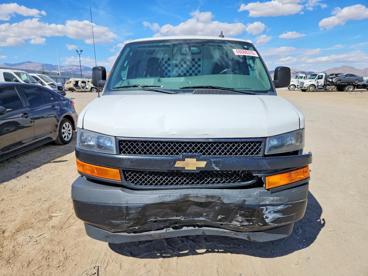 2020 Chevrolet Express G2500 - zdjęcie 5