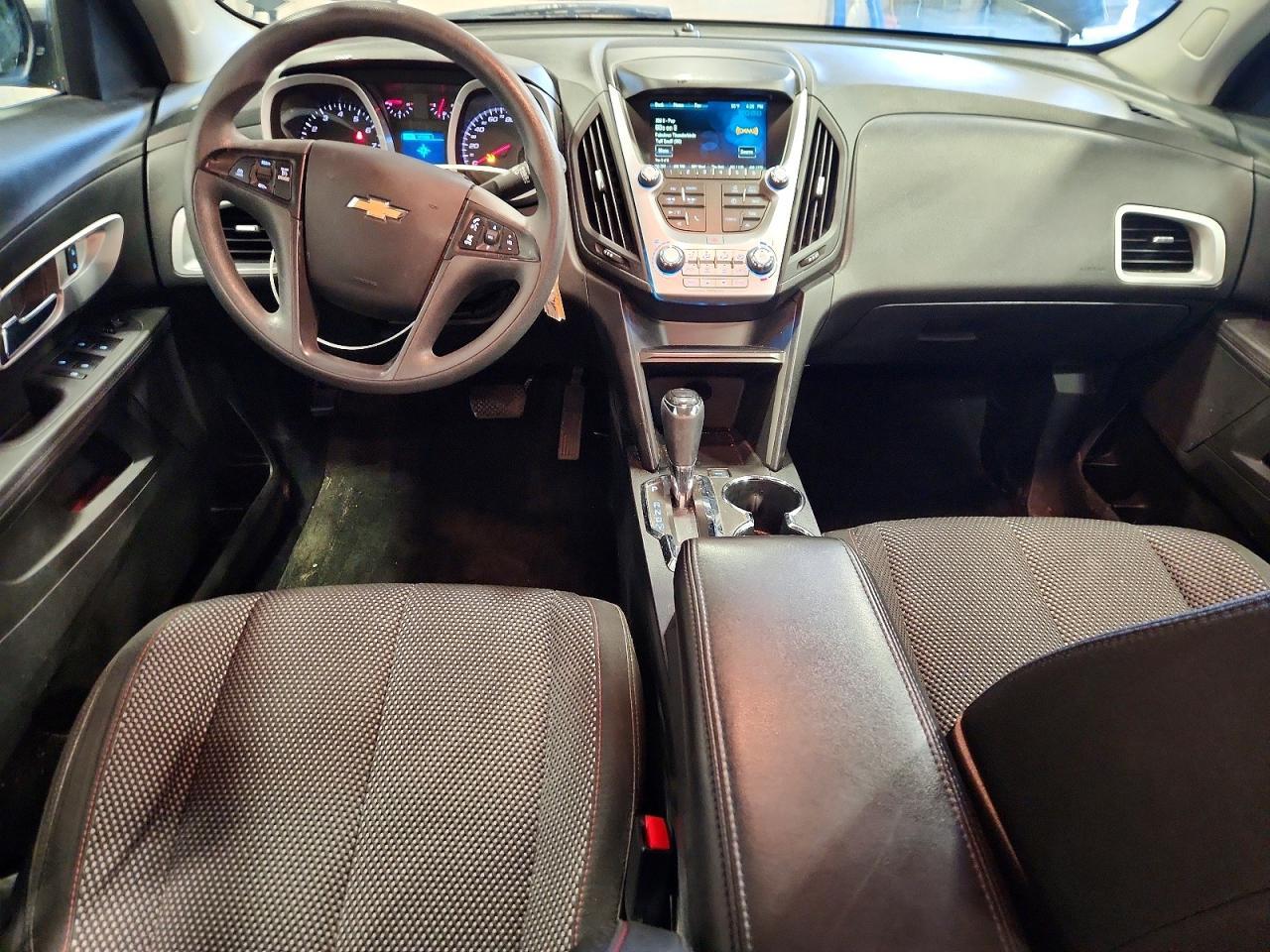 2017 Chevrolet Equinox Ls - zdjęcie 8