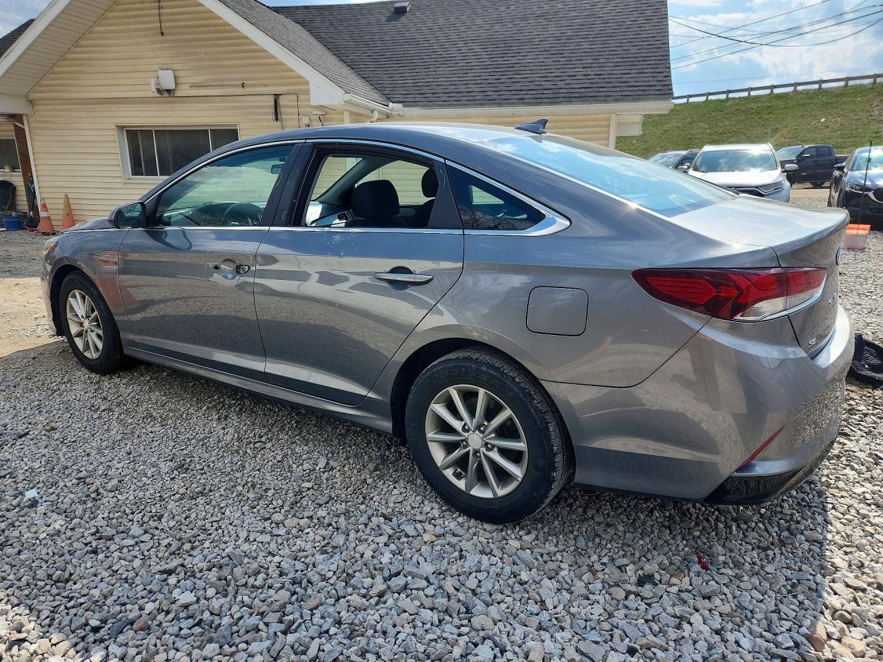 2019 Hyundai Sonata Se - zdjęcie 2