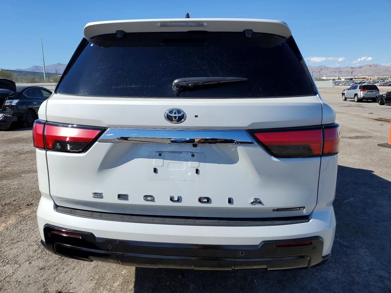 2025 Toyota Sequoia 1794 Edition - zdjęcie 6