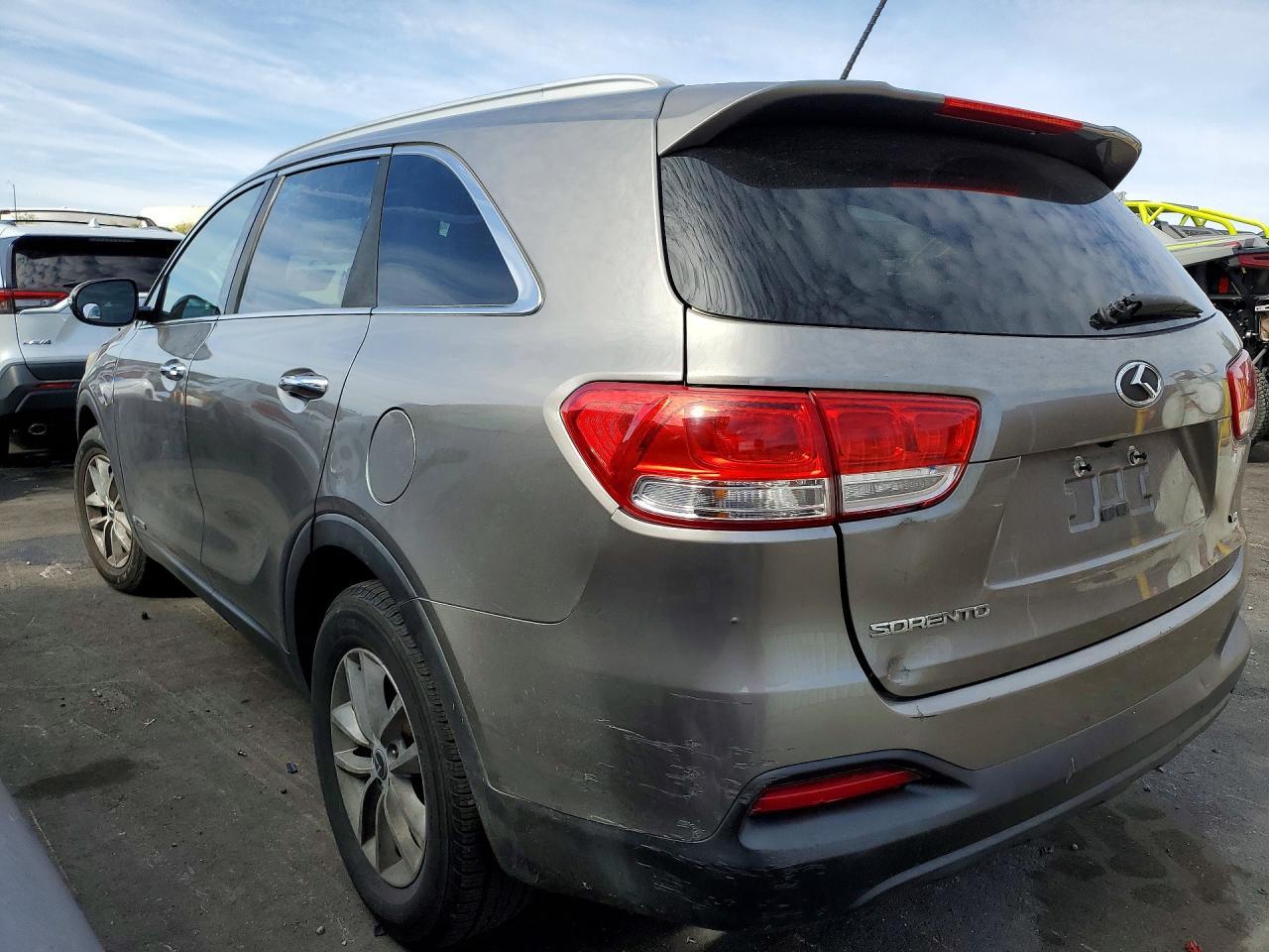 2018 Kia Sorento Lx V6 - zdjęcie 2