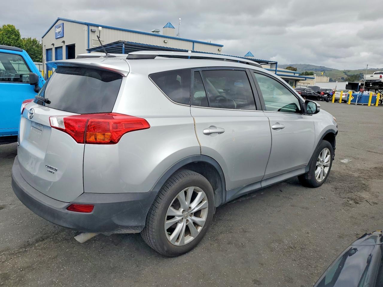 2015 Toyota Rav4 Limited - zdjęcie 3