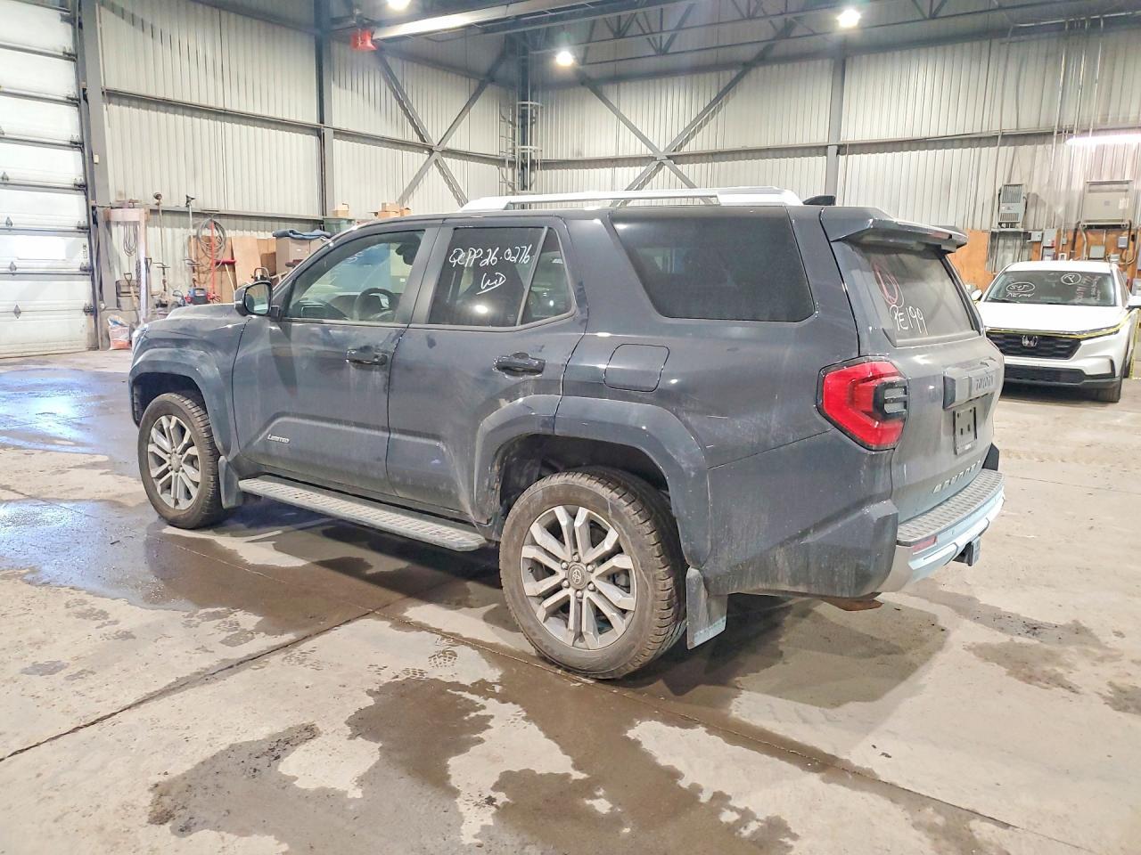 2025 Toyota 4Runner Sr5 - zdjęcie 2