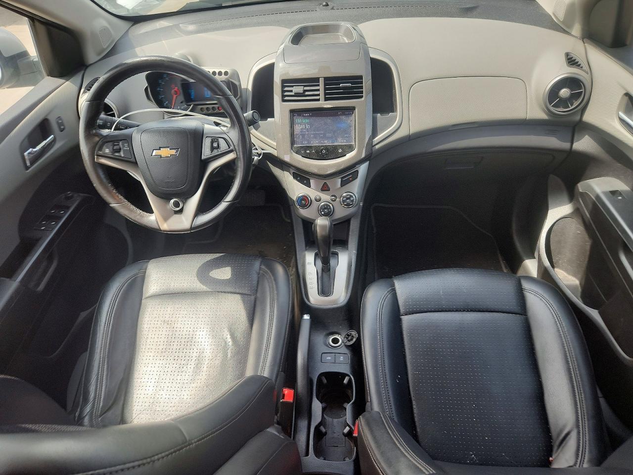2015 Chevrolet Sonic Ltz - zdjęcie 8