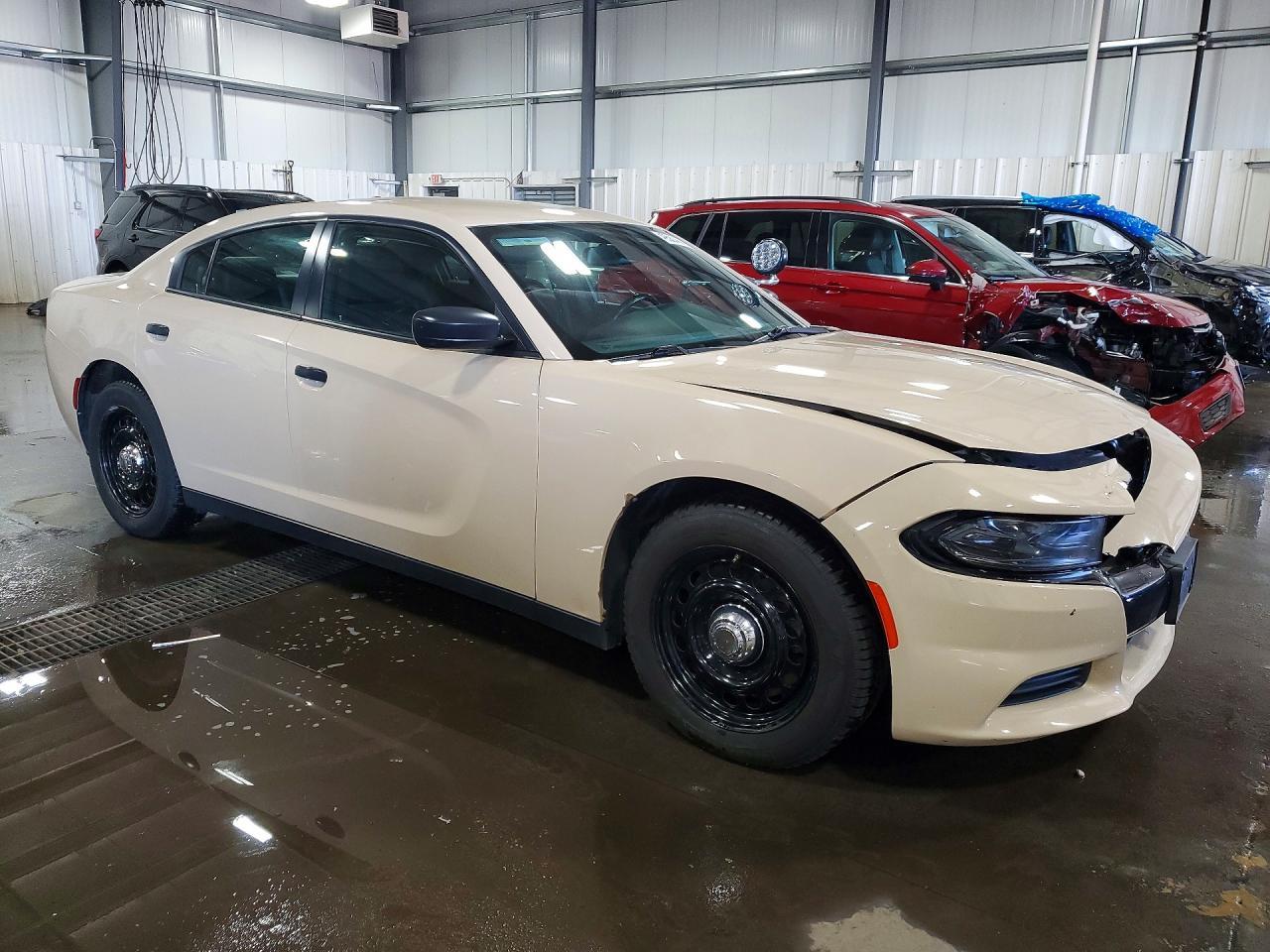 2016 Dodge Charger Police - zdjęcie 4