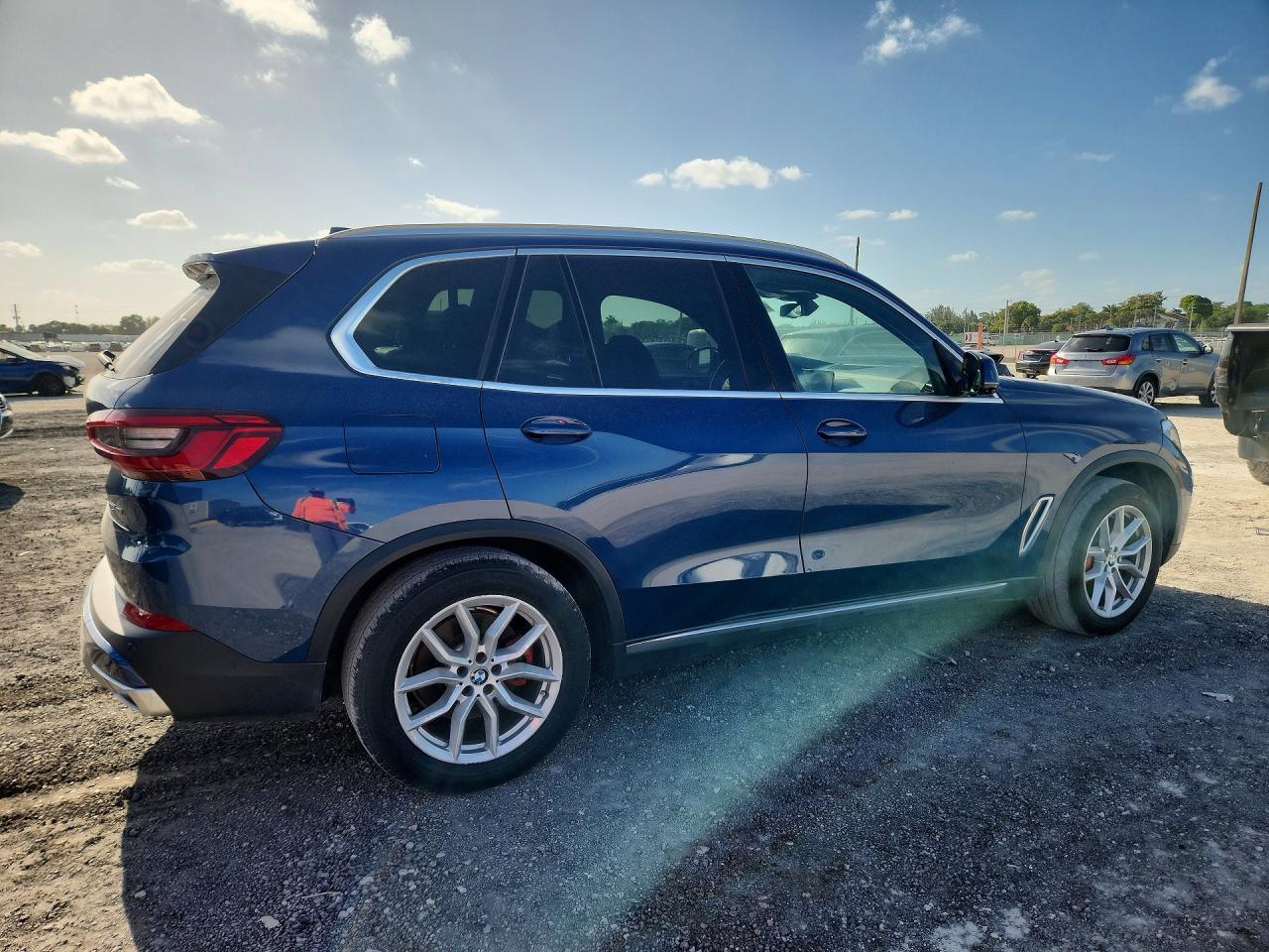 2019 BMW X5 xDrive40I - zdjęcie 3