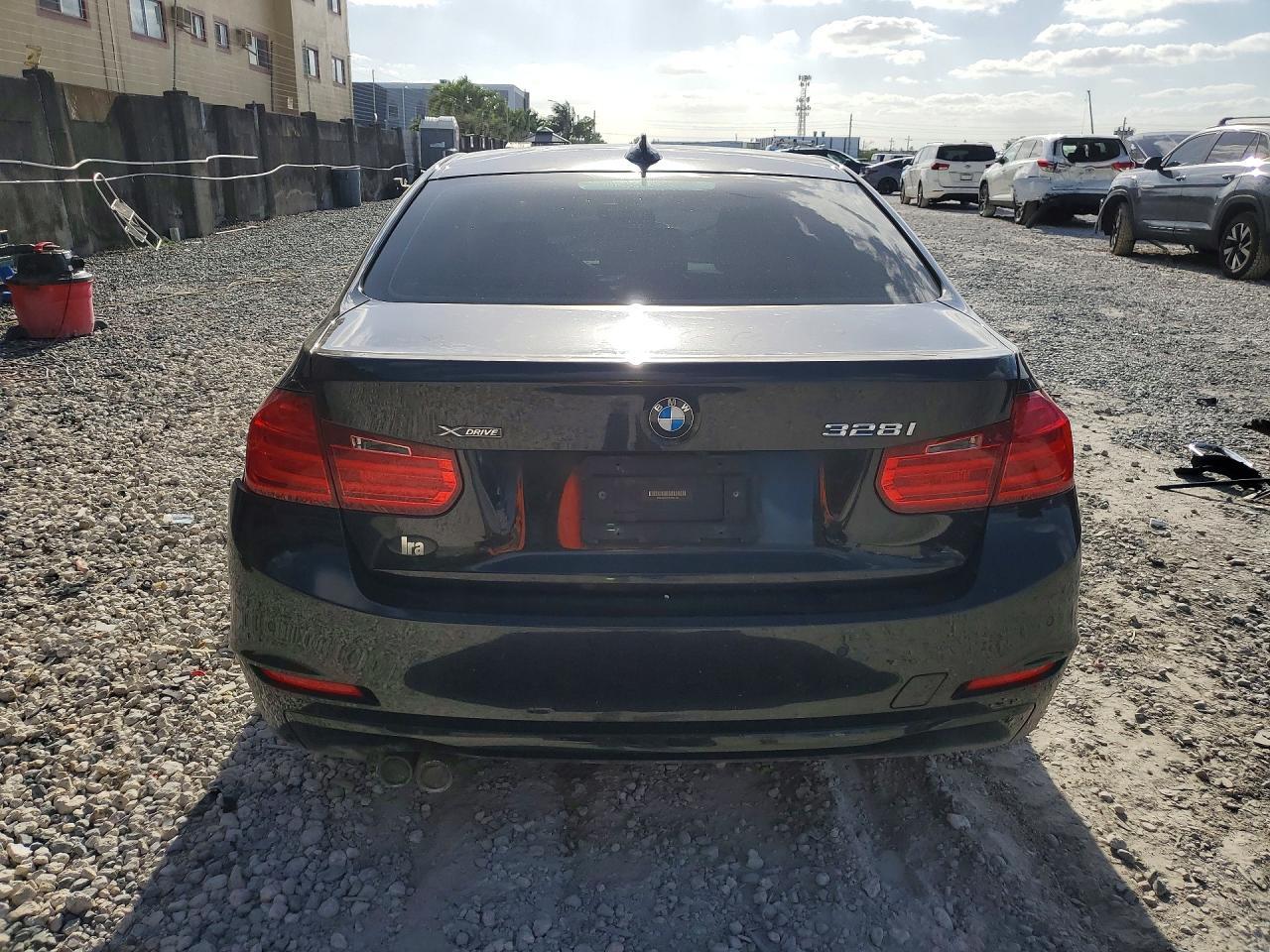 2014 BMW 328 Xi - zdjęcie 6