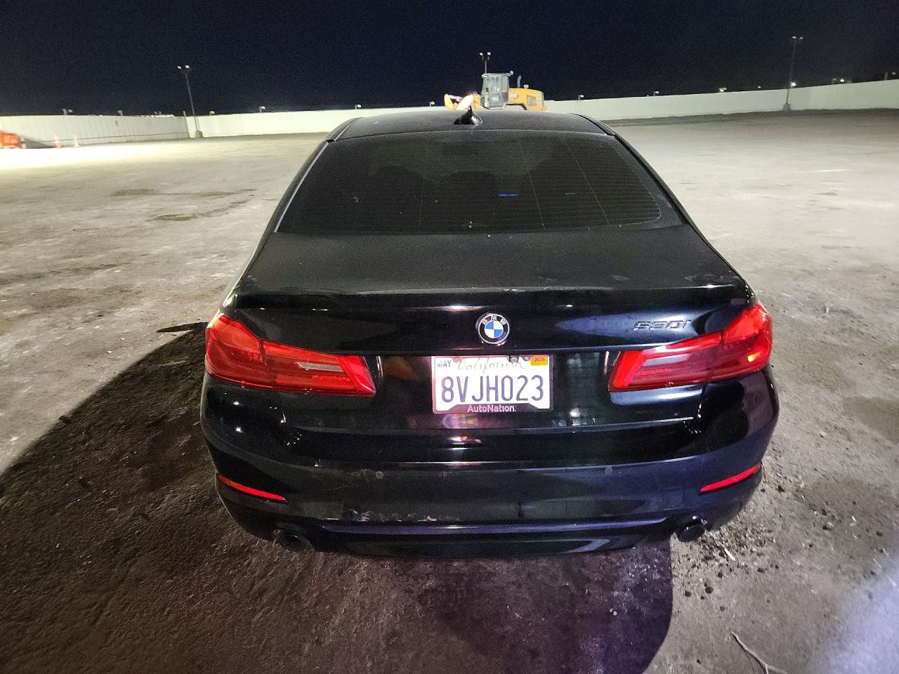 2018 BMW 530 I - zdjęcie 6