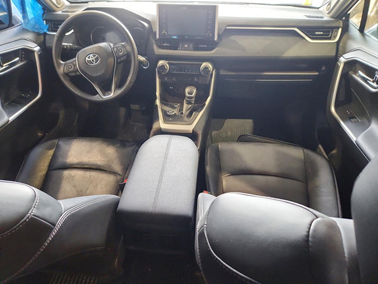 2020 Toyota Rav4 Limited - zdjęcie 8