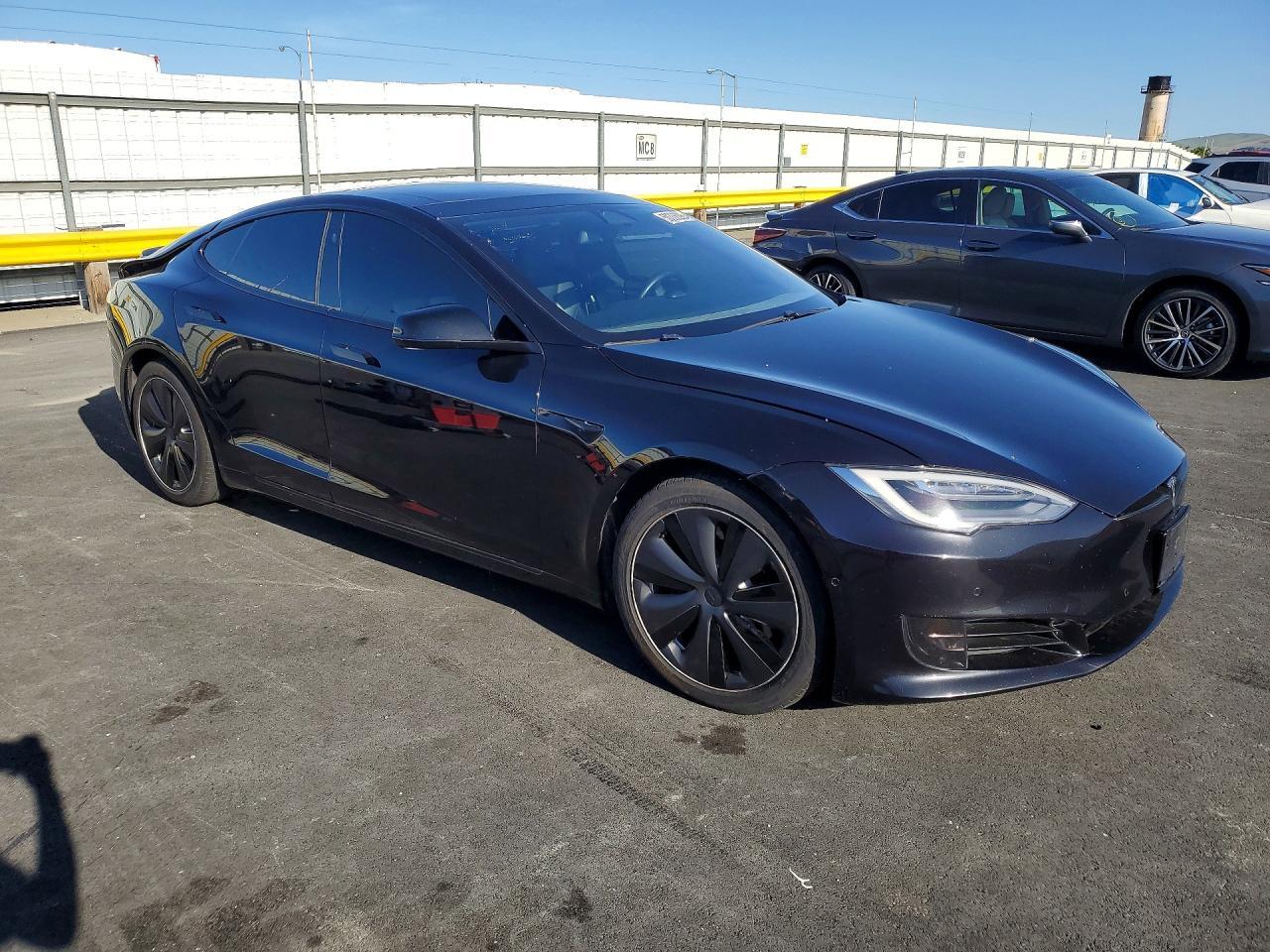 2018 Tesla Model S - zdjęcie 4