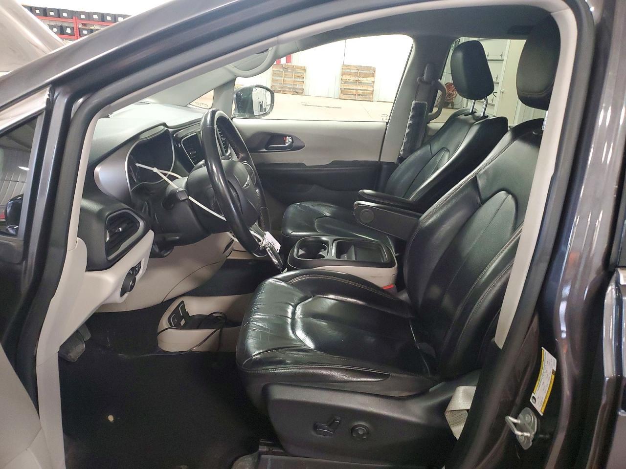 2020 Chrysler Pacifica Touring L - zdjęcie 7