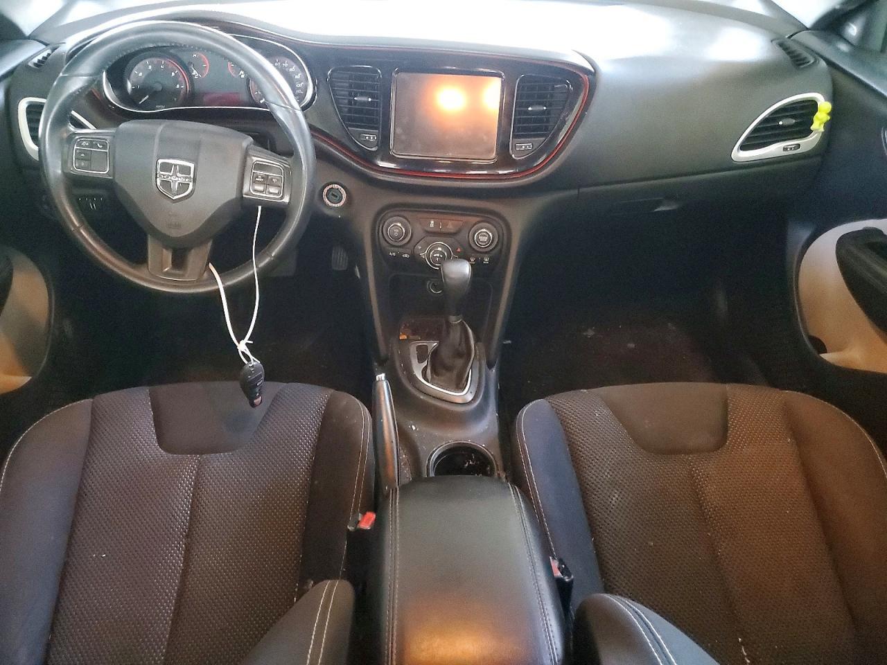2016 Dodge Dart Sxt - zdjęcie 8