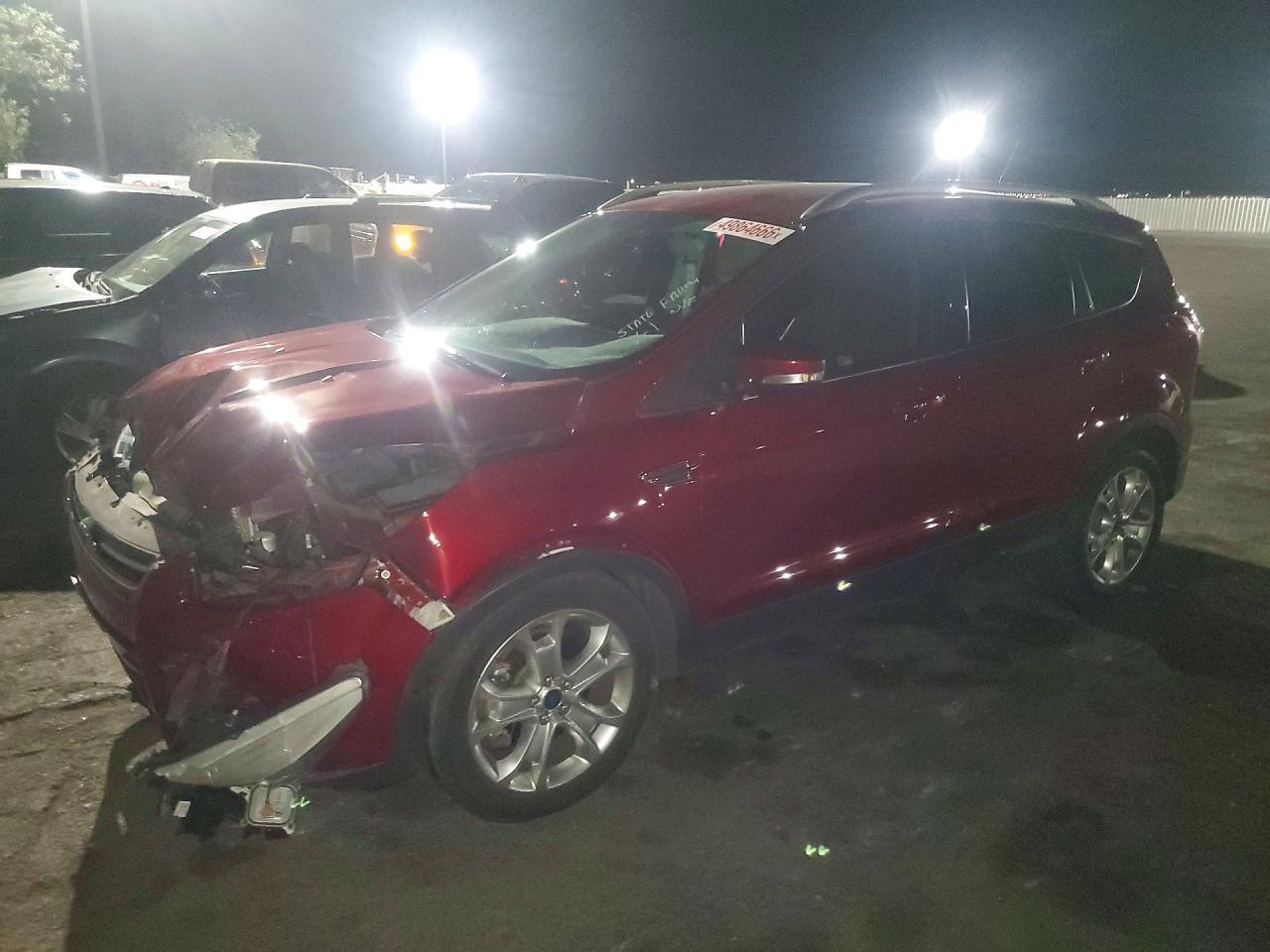 2016 Ford Escape Titanium - zdjęcie główne