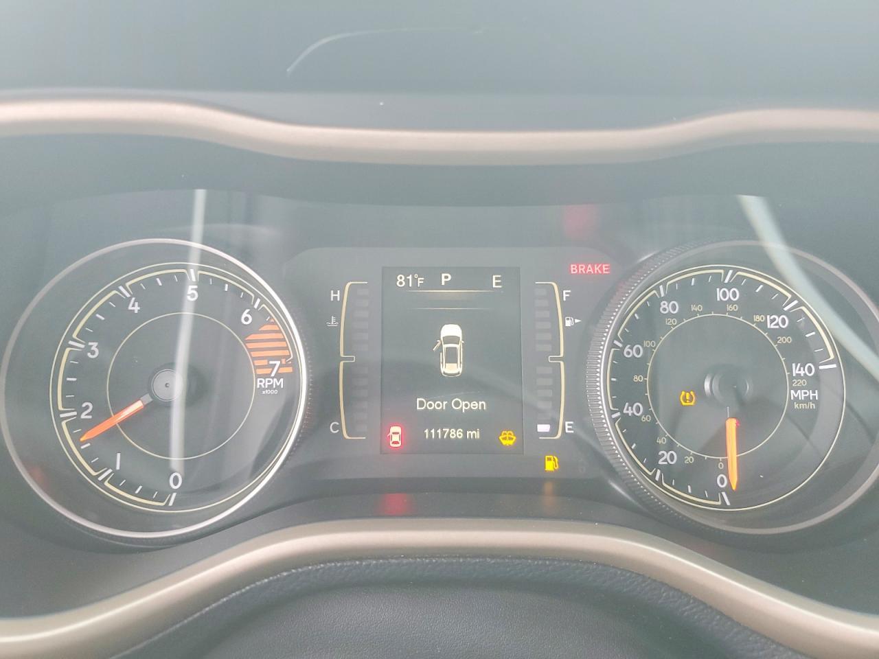 2017 Jeep Cherokee Sport - zdjęcie 9