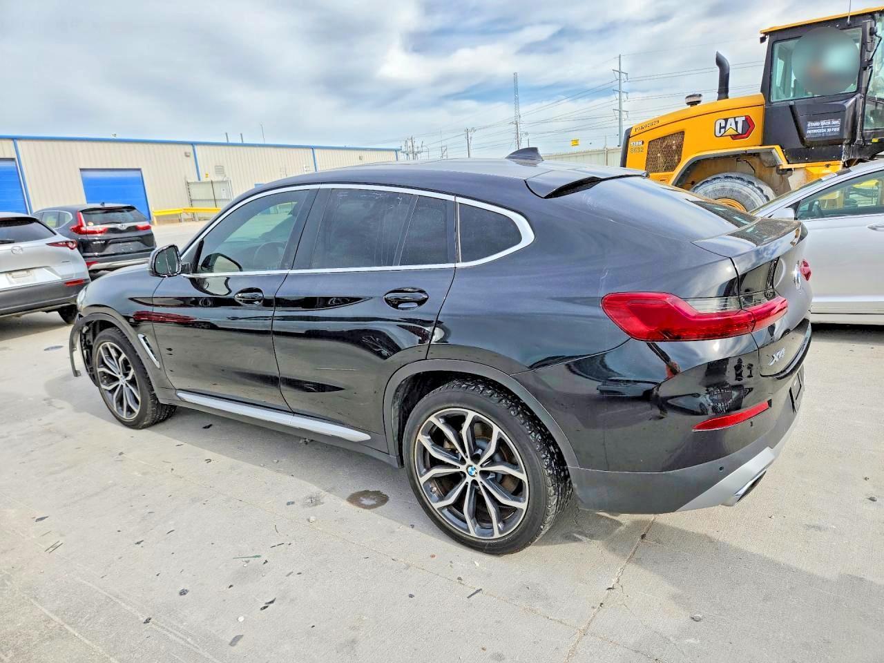 2022 BMW X4 xDrive30I - zdjęcie 2
