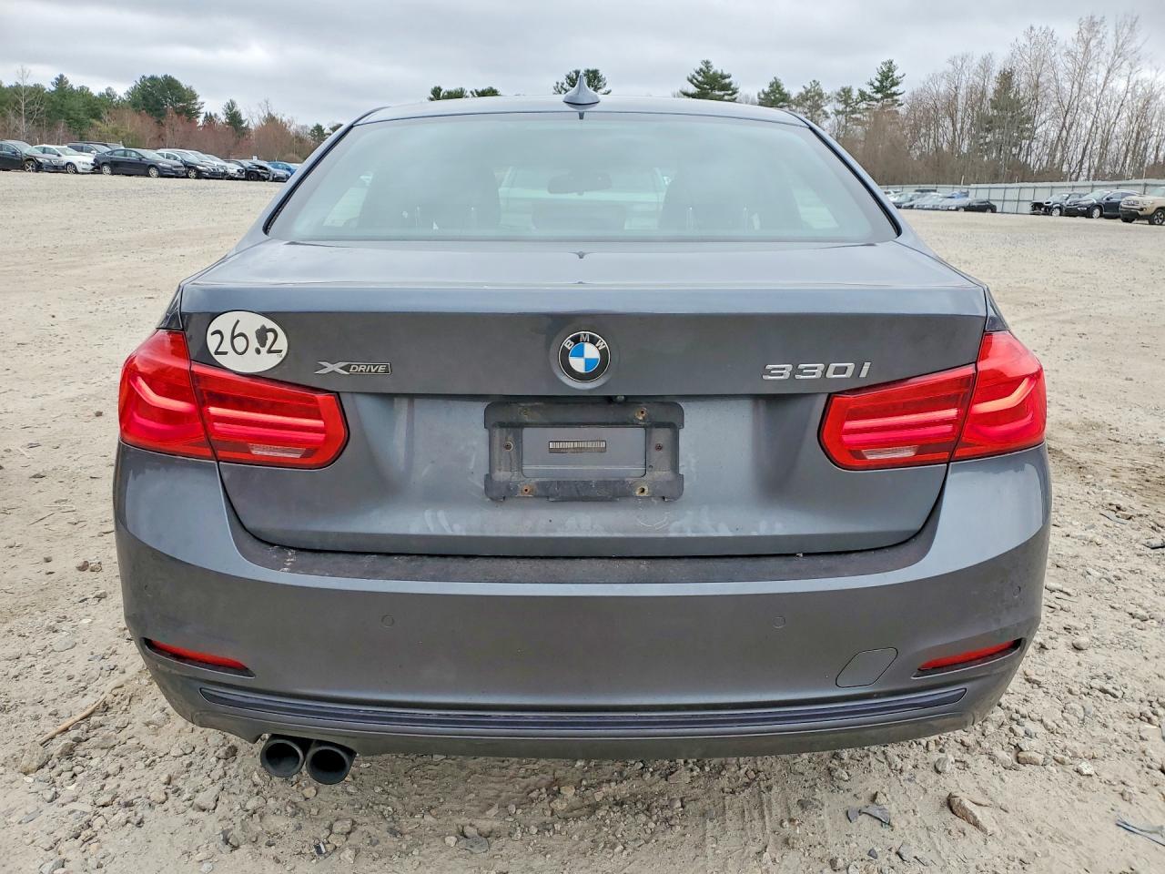 2017 BMW 330 Xi - zdjęcie 6