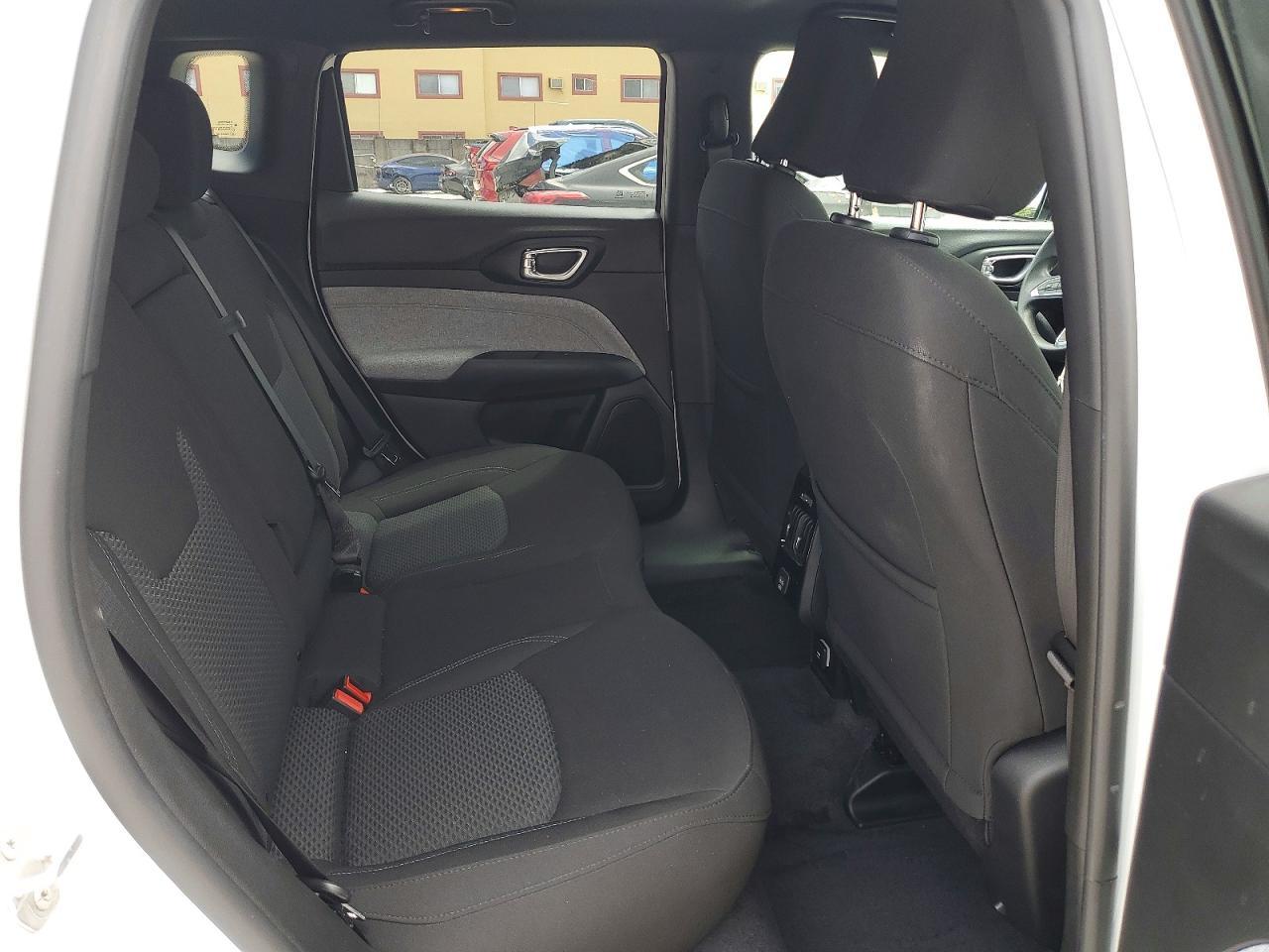 2023 Jeep Compass Sport - zdjęcie 10