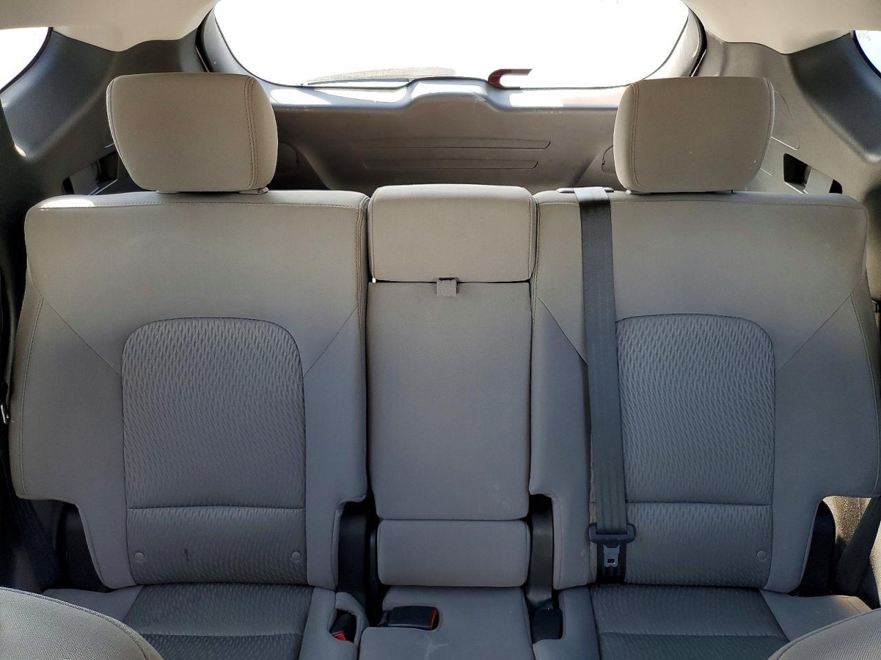 2017 Hyundai Santa Fe Sport 2.4L - zdjęcie 10