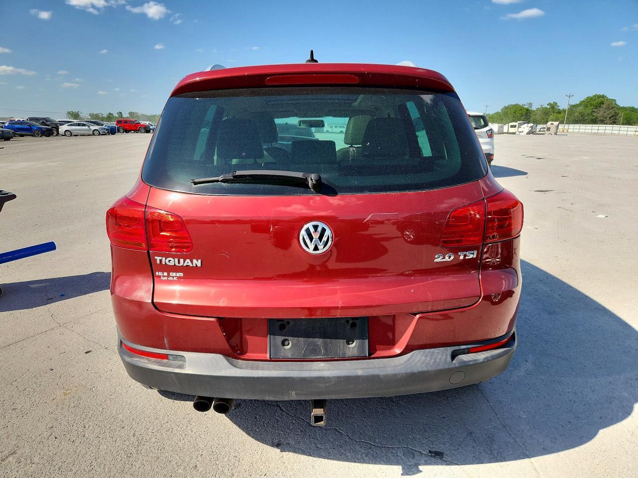 2013 Volkswagen Tiguan S - zdjęcie 6