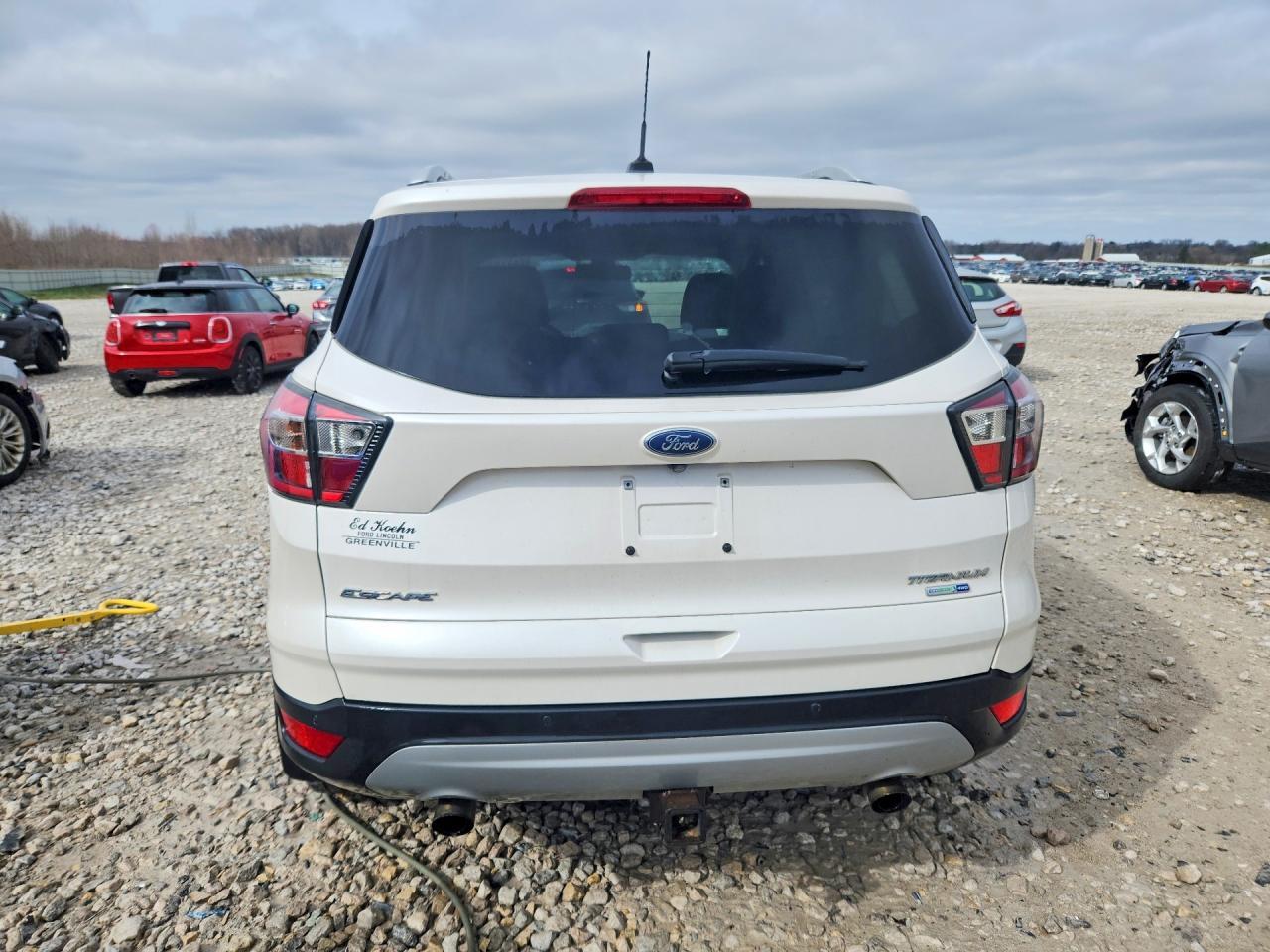 2017 Ford Escape Titanium - zdjęcie 6