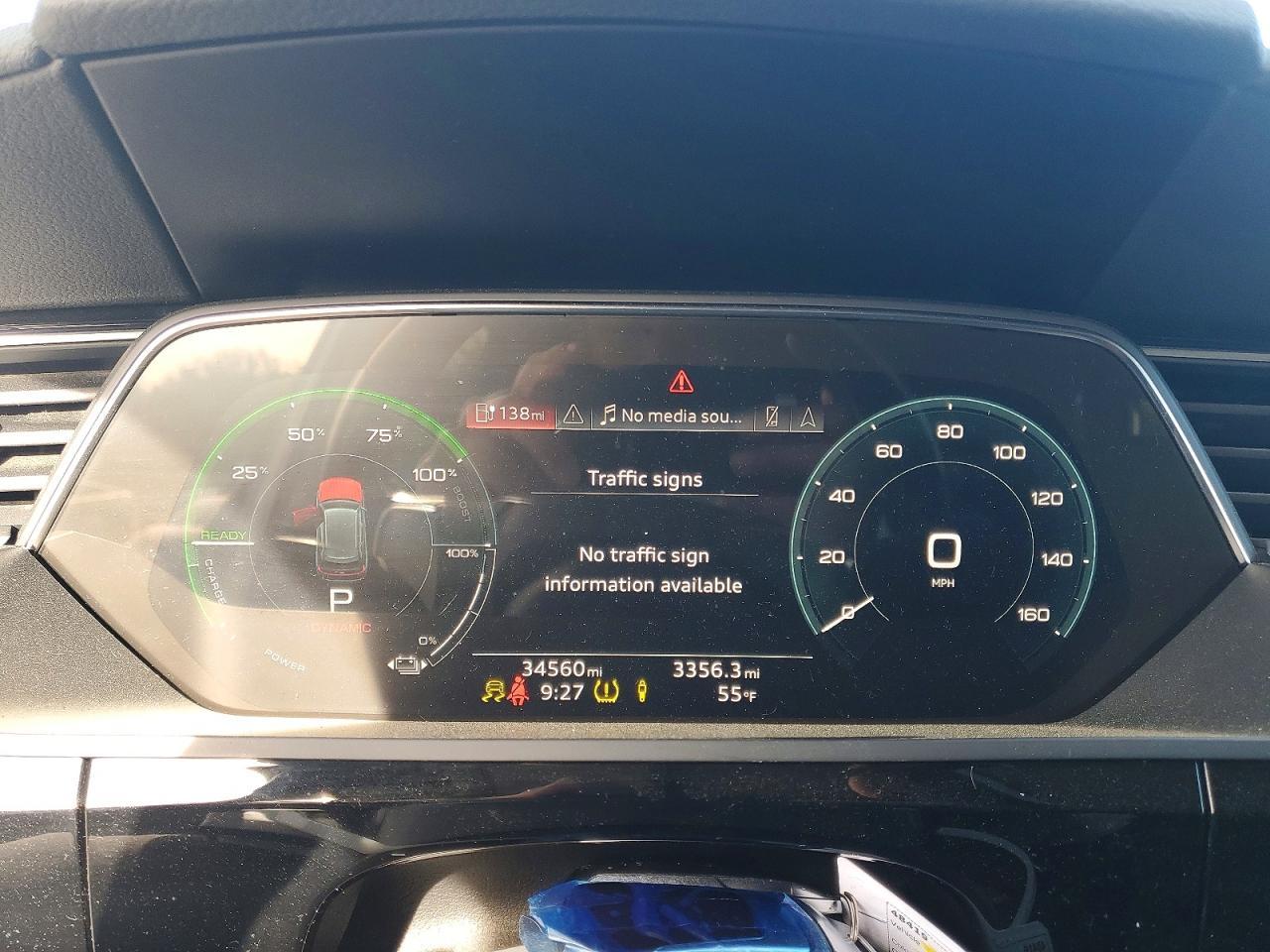 2022 Audi E-Tron Premium Plus - zdjęcie 9