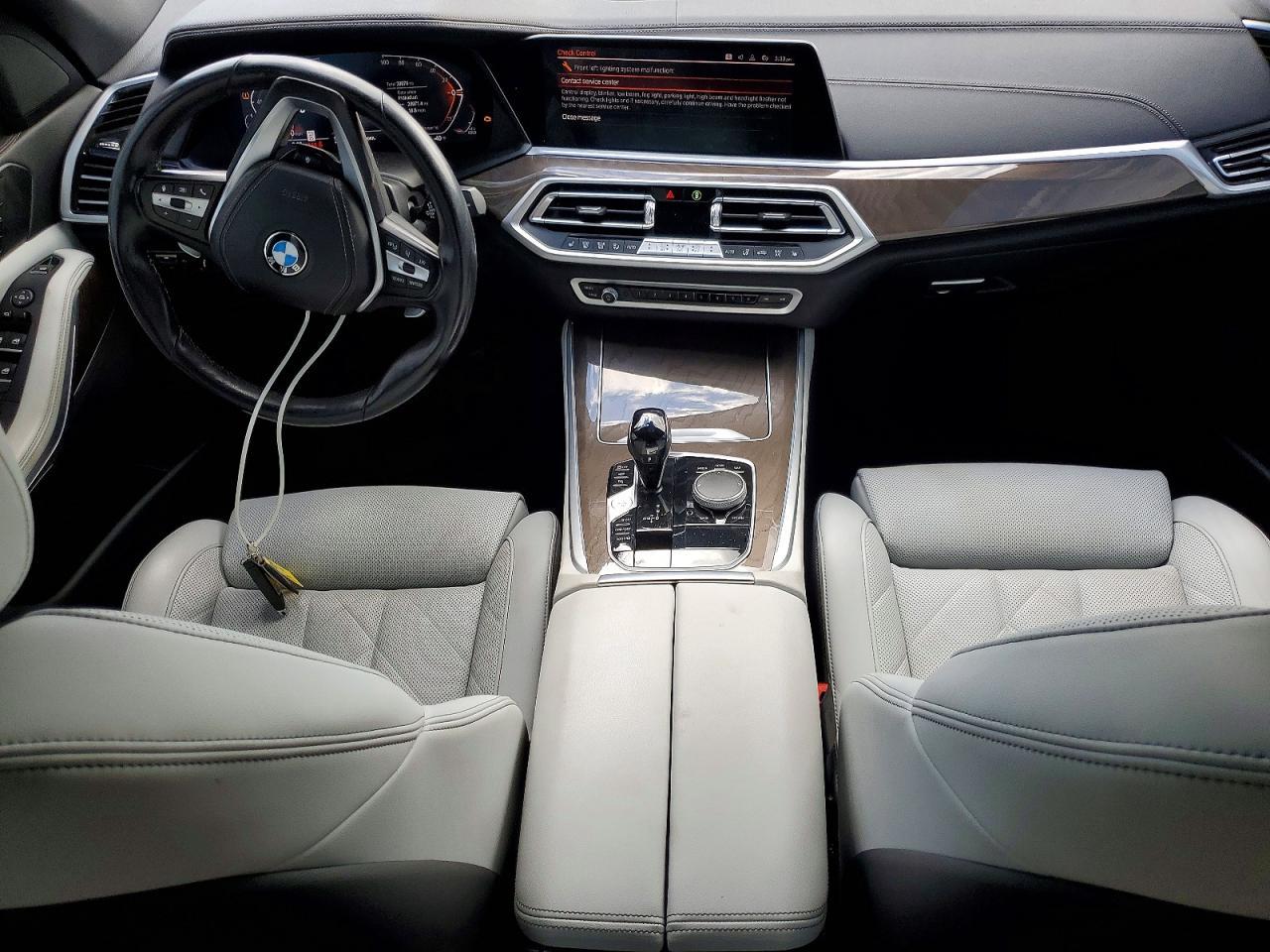 2023 BMW X5 xDrive40I - zdjęcie 8