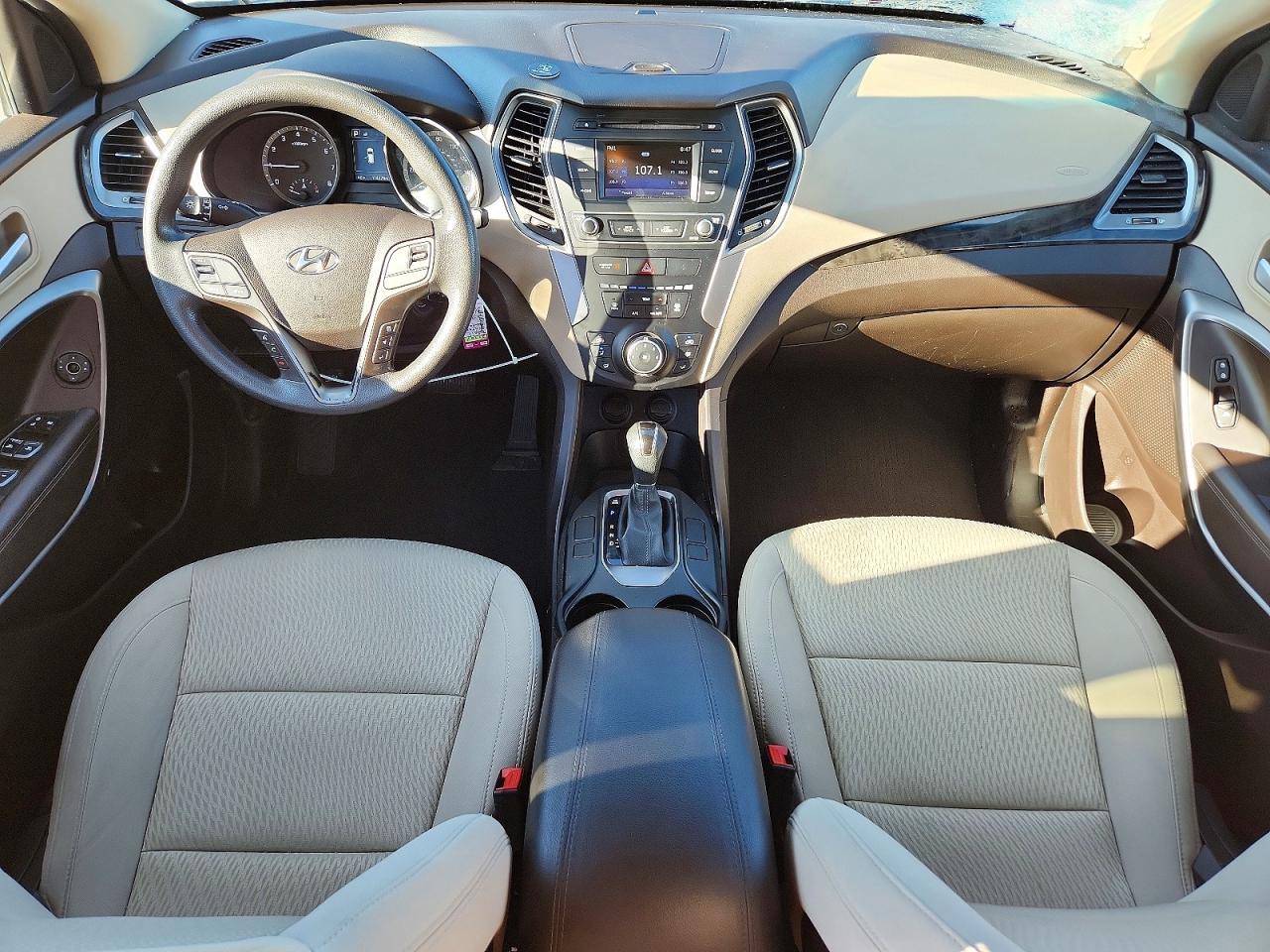 2017 Hyundai Santa Fe Sport 2.4L - zdjęcie 8