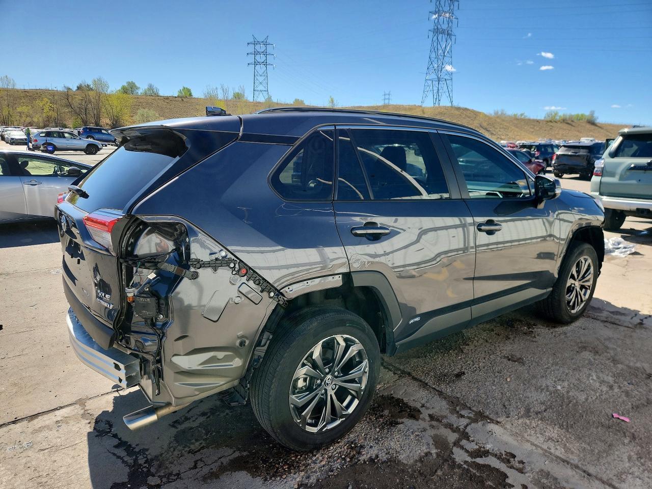 2024 Toyota Rav4 Xle Premium - zdjęcie 3