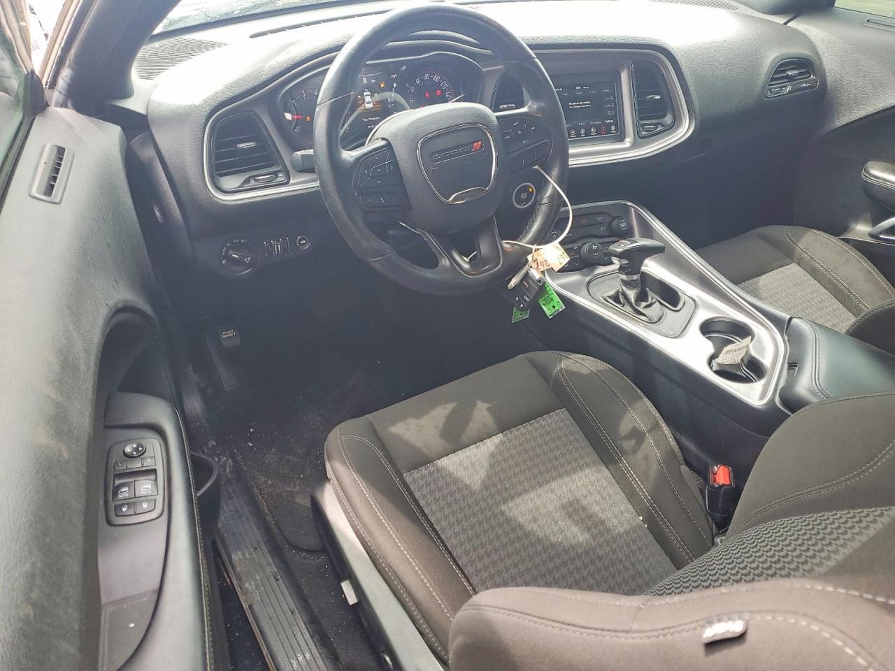 2021 Dodge Challenger Sxt - zdjęcie 8